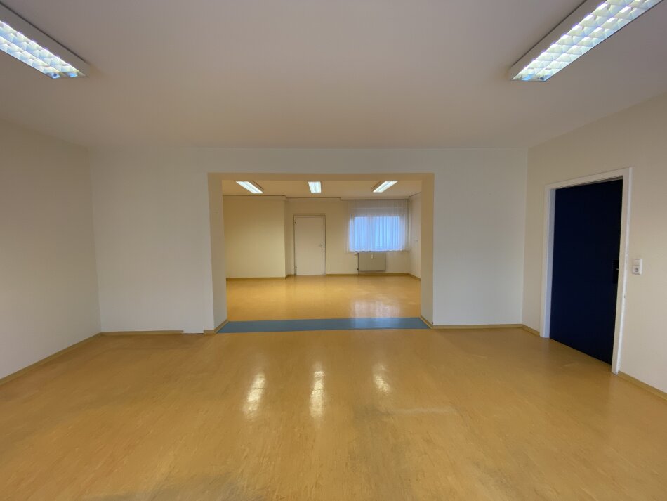 Foto - Knittelfeld Hauptplatz – Großzügige Büroflächen & Top Lage für Ihr Business!