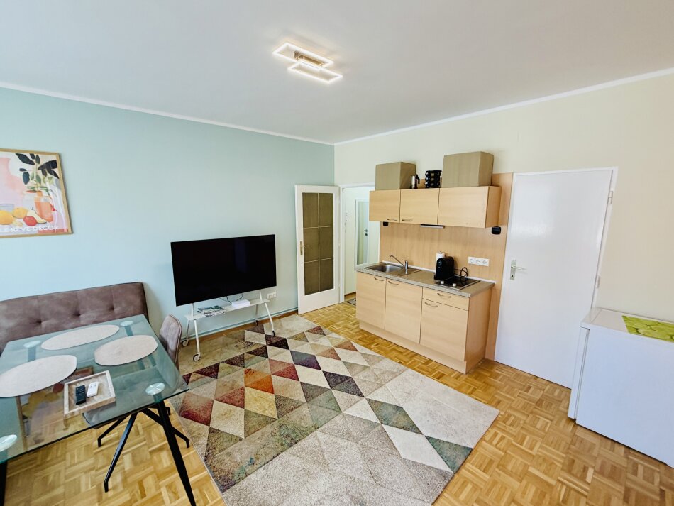 Foto - Kompakte Eigentumswohnung mit Loggia – ideal als Anlage, Mitarbeiter- oder Zweitwohnung