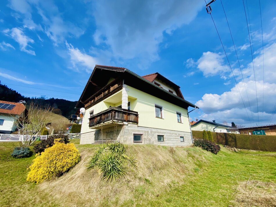 Kraubath an der Mur: Einfamilienhaus mit 4 Zimmer, 2 Bäder und großem Grundstück