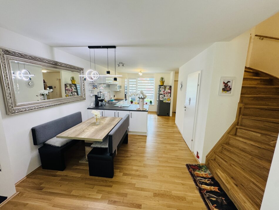 Foto - Neuwertige Maisonette in Eggersdorf: 4 Zimmer, Garten, Terrasse - Ihr neues Zuhause!