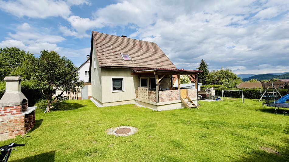 Seckau: 5 Zimmer Einfamilienhaus in ruhiger Siedlungslage mit großem Garten
